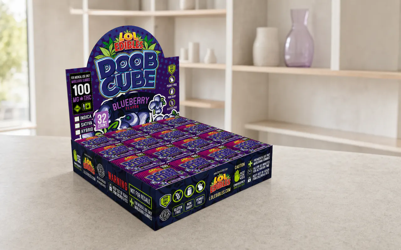 Color printed retail display box with individual product packs